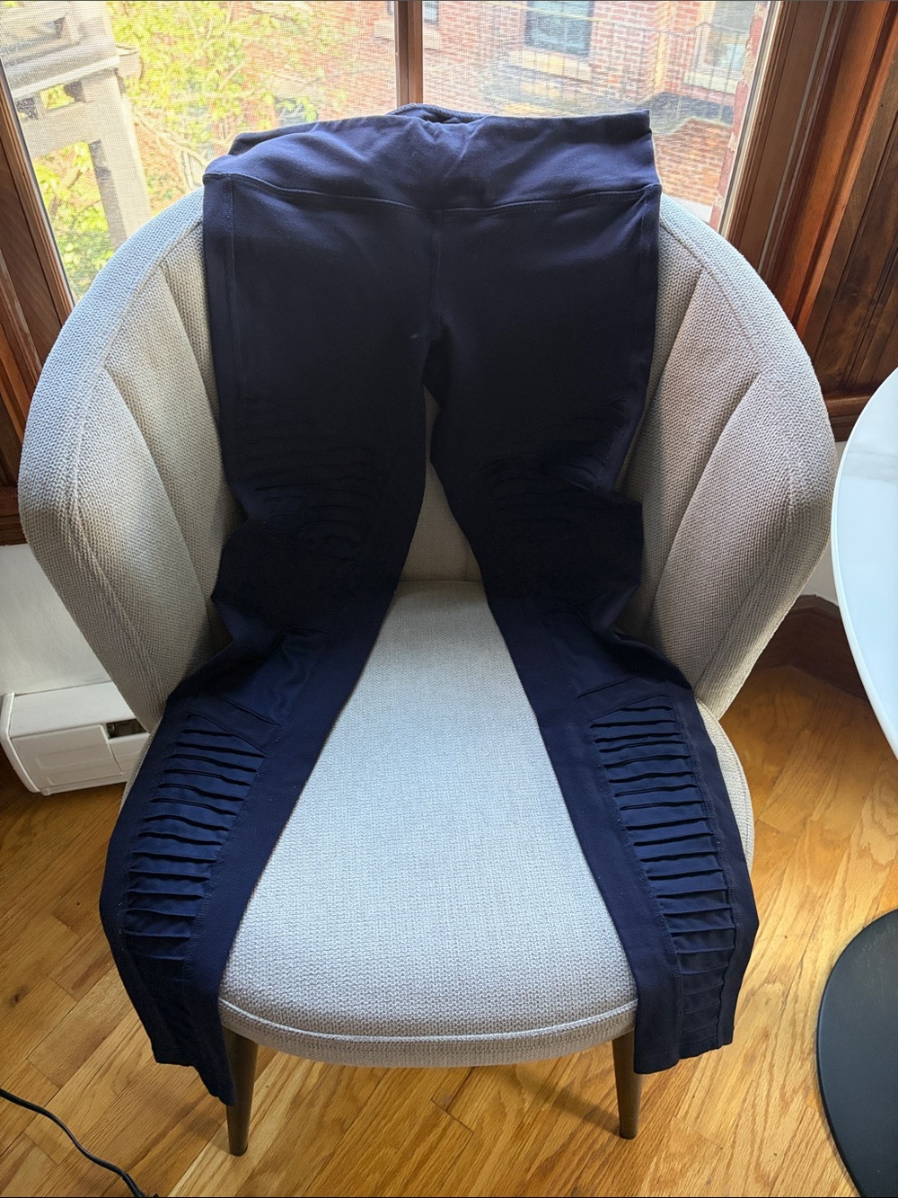 ALO Yoga Navy Blue Ribbed-Panel Leggings